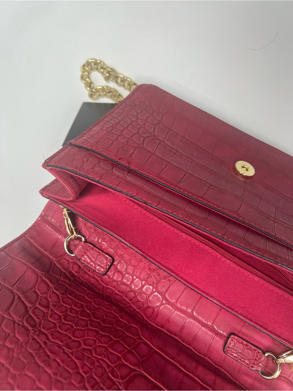 GUESS Pink Croc-Embossed Women's vegan Leather Bag - Picture 14 of 16
